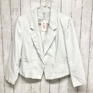 Boston Traveler White Blazer Womens Size 16 Petite Cropped Jacket Poly Rayon